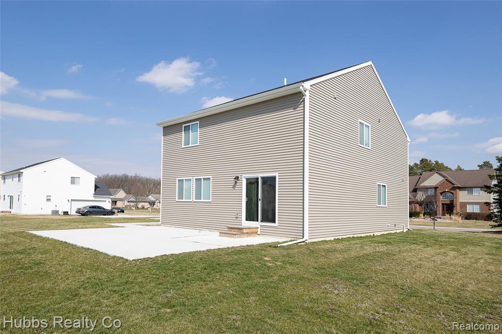 7340 Westminster Circle, Grand Blanc, MI 48439 — Photo 10
