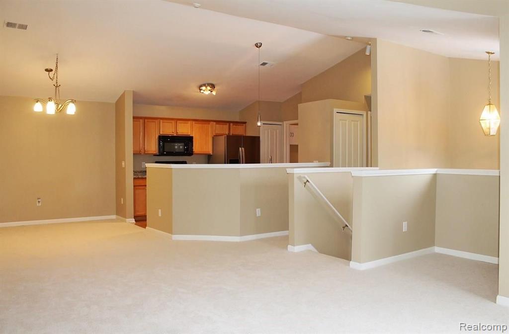 4163 BERKELEY Avenue, Canton, MI 48188 — Photo 3