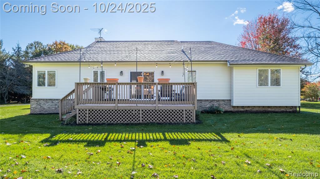 6090 Raphael Court, White Lake, MI 48383 — Photo 33