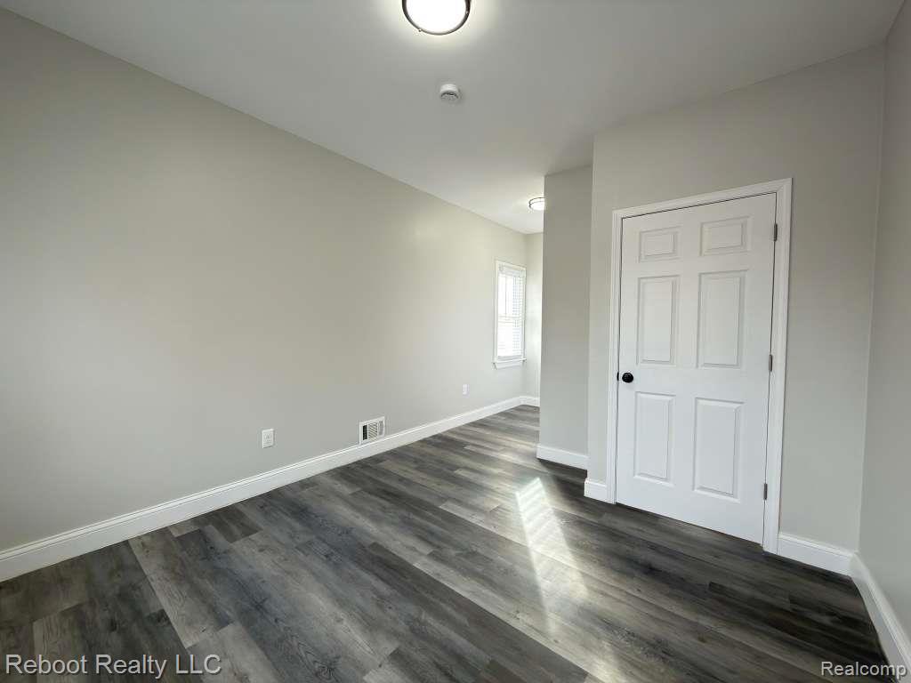 6022 Hazlett Street, Detroit, MI 48210 — Photo 16