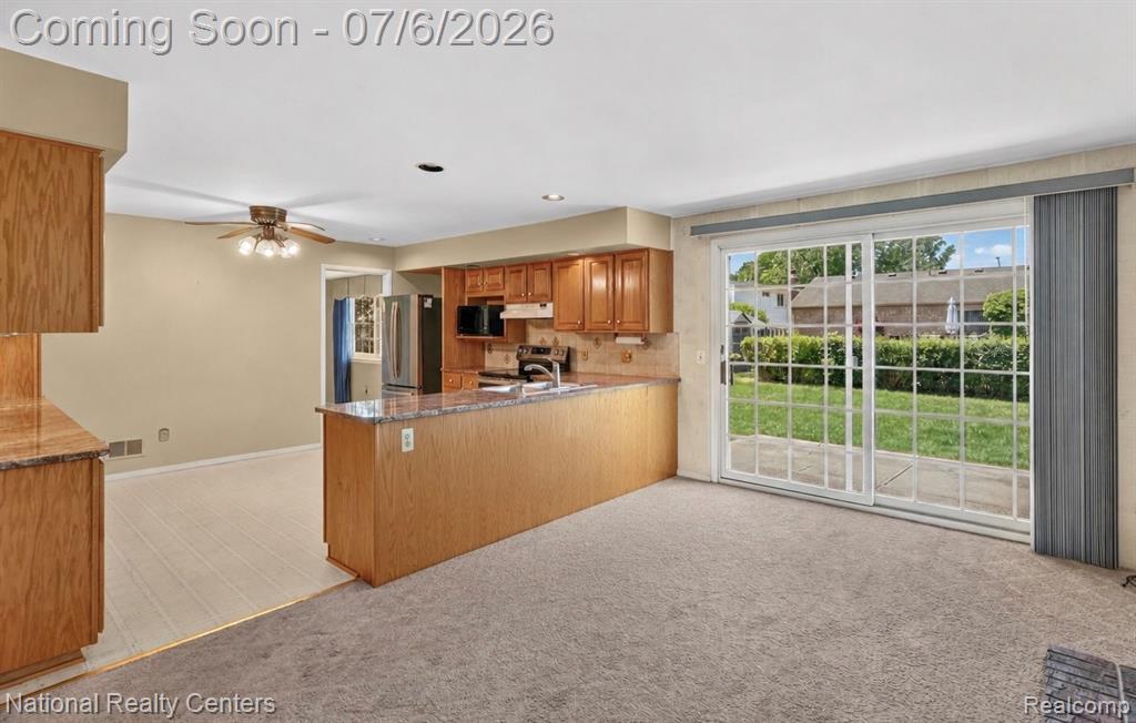6611 Paul Revere Lane, Canton, MI 48187 — Photo 6