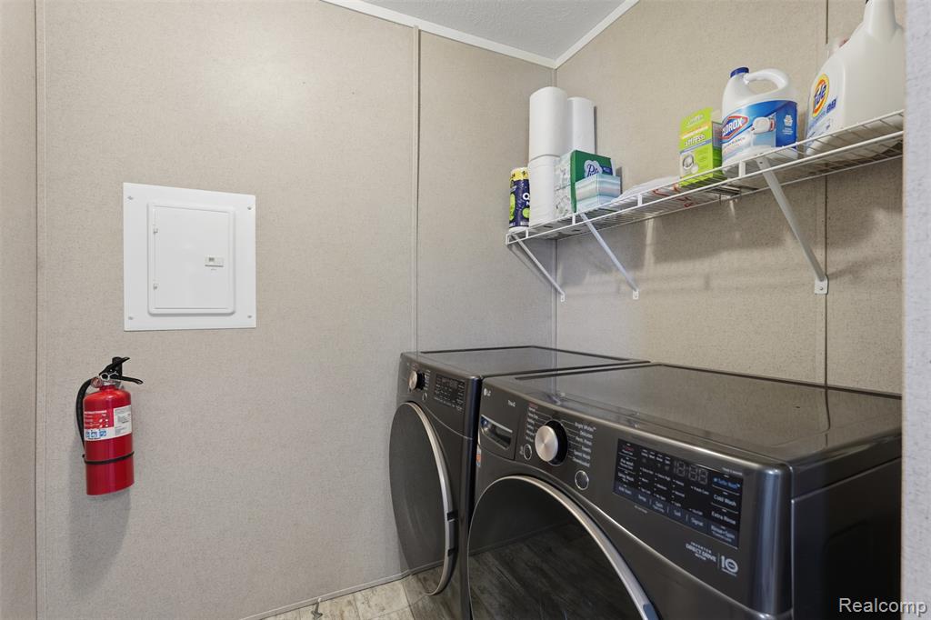 92 Normandy Drive, Howell, MI 48843 — Photo 10