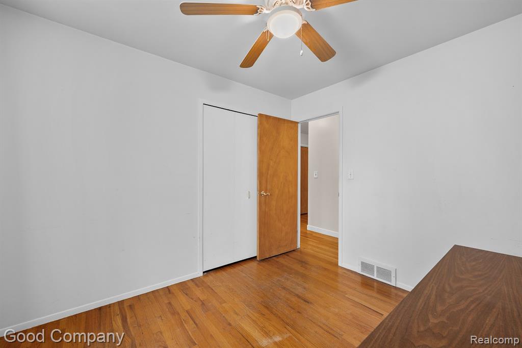 4215 Nickolas Drive, Sterling Heights, MI 48310 — Photo 15
