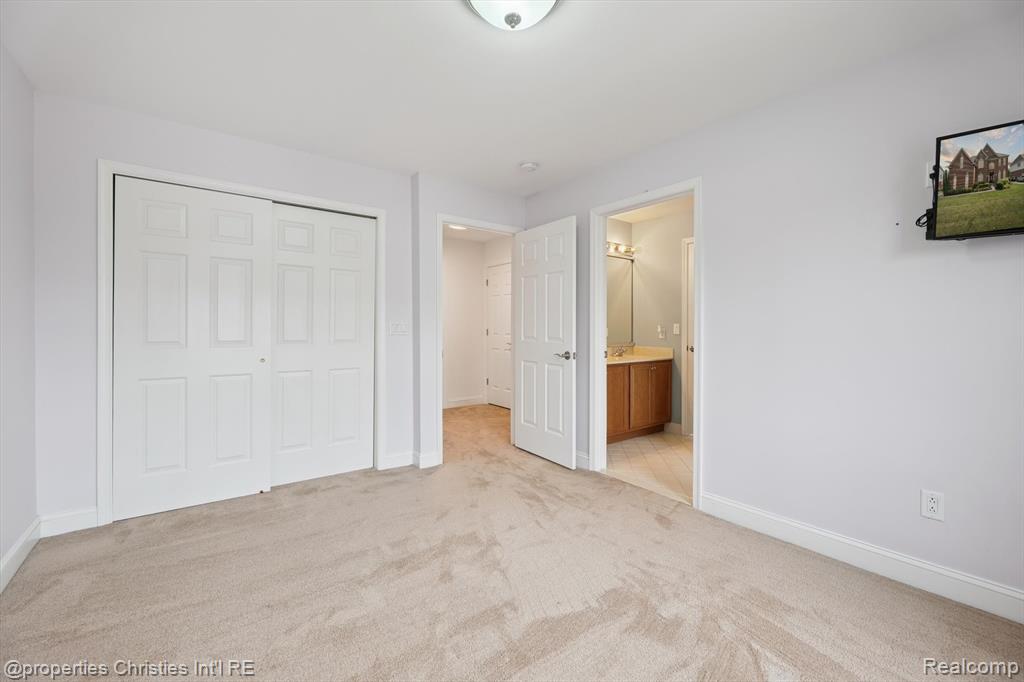 15908 CRYSTAL DOWNS E, Northville, MI 48168 — Photo 35