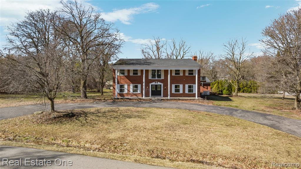 5742 Springwater Lane, West Bloomfield, MI — Photo 2