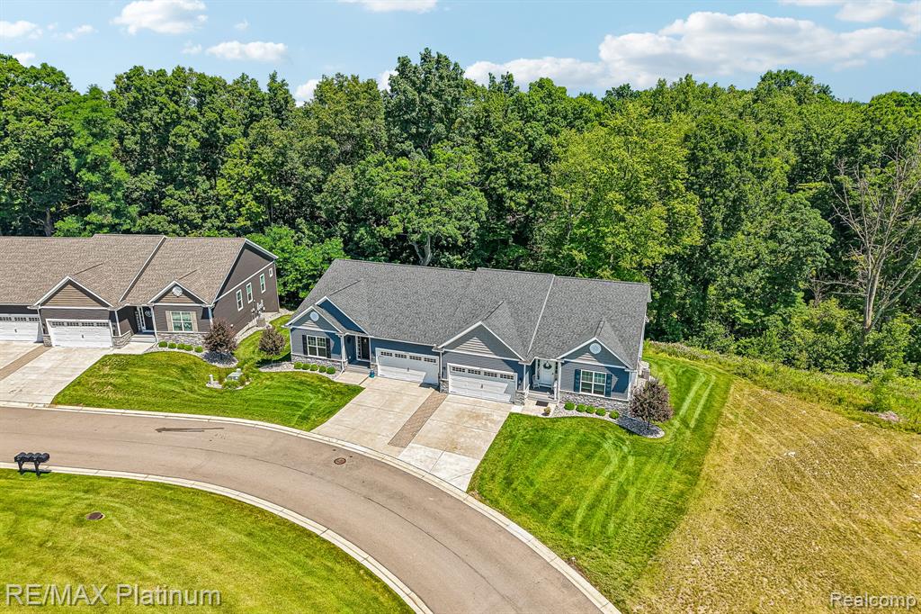 2963 Blue Sky Drive, Howell, MI 48843 — Photo 31