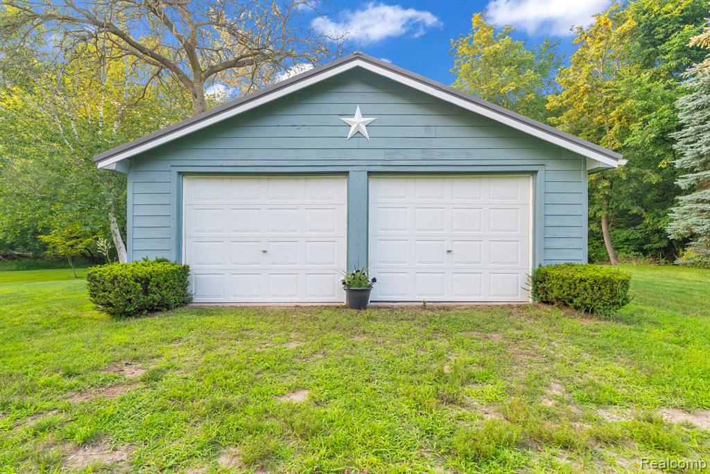 7277 Elmwood Road, Lexington, MI 48450 — Photo 54