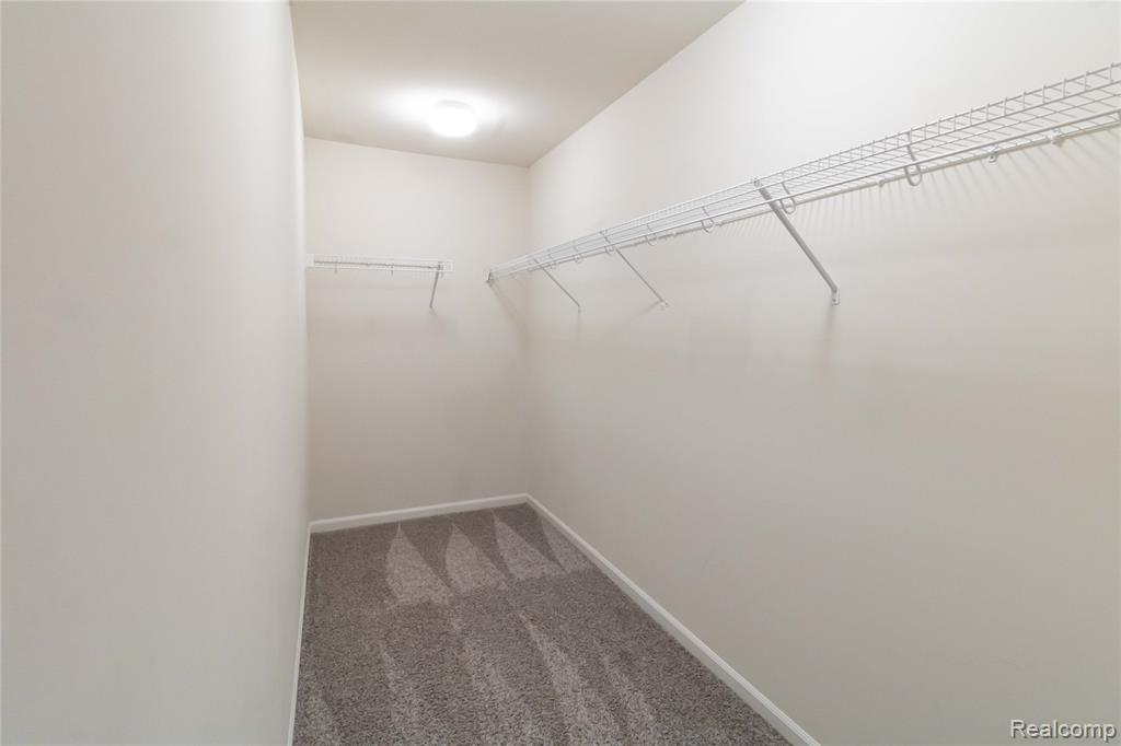 43635 CHANCELLOR LANE, Novi, MI — Photo 34