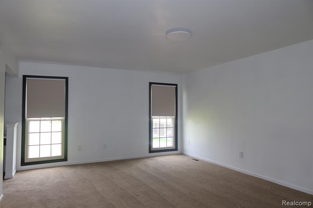 49234 ALMA Court, Shelby Twp, MI 48315 — Photo 48