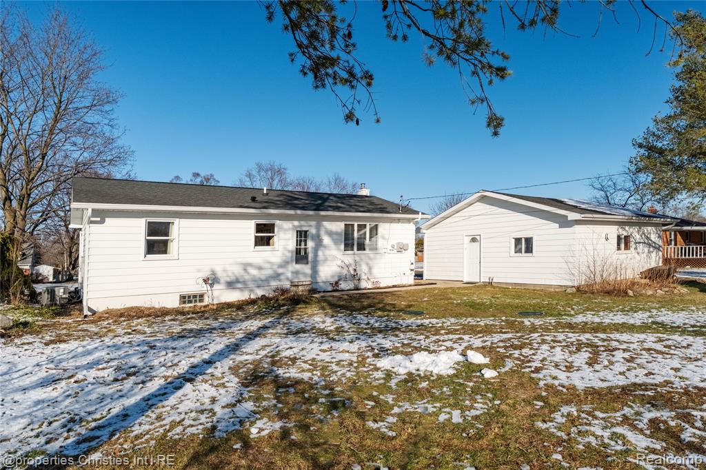 61403 Fairland Drive, South Lyon, MI 48178 — Photo 33