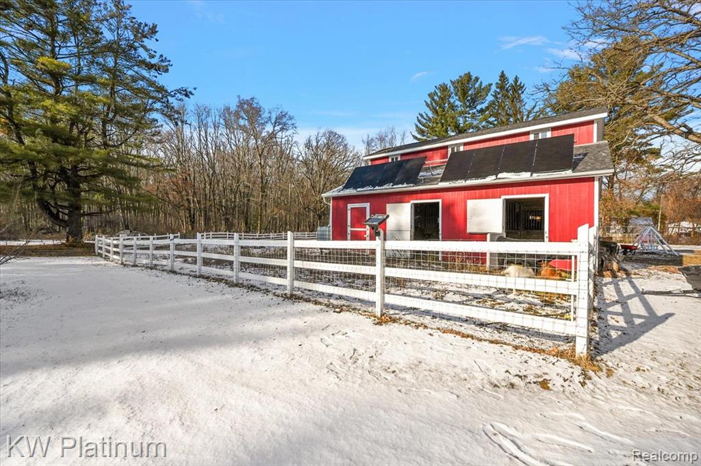 8658 Marsh Road, Clay, MI 48001 — Photo 59