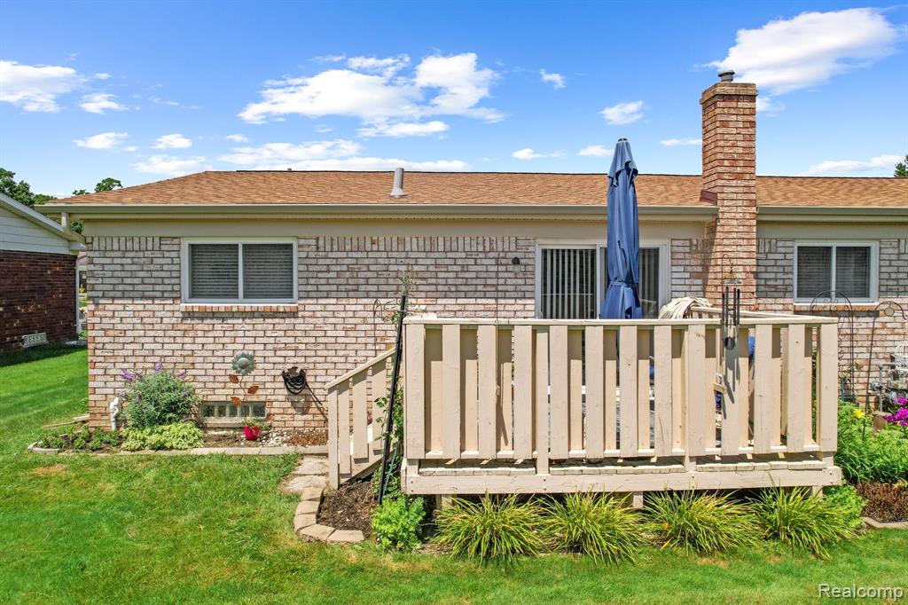 47450 LIZABETH Drive, Chesterfield, MI 48047 — Photo 22