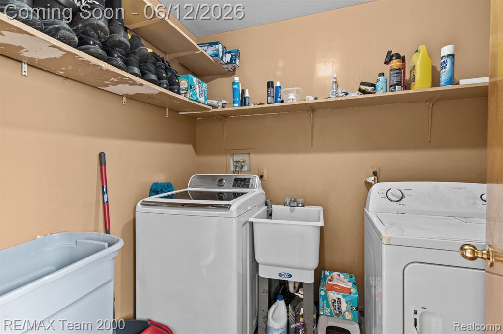 3 Morross Court, Dearborn, MI 48126 — Photo 16