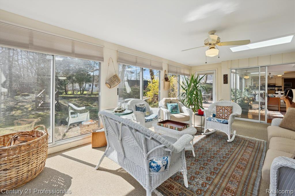 4538 COMANCHE Drive, Okemos, MI 48864 — Photo 20
