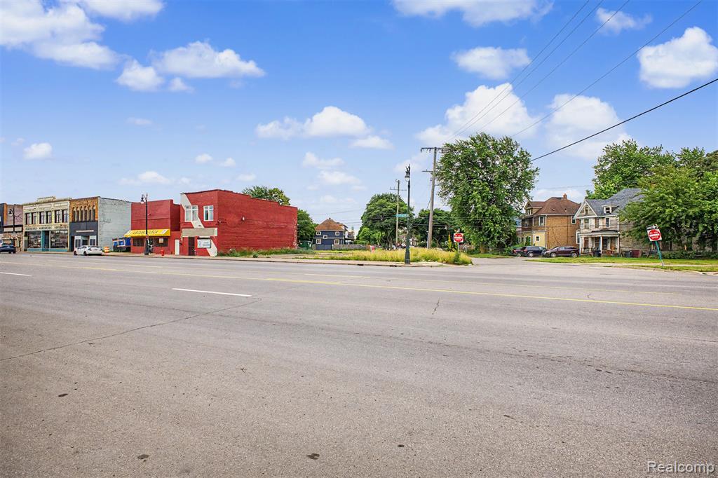 6355 Michigan Avenue, Detroit, MI 48210 — Photo 3