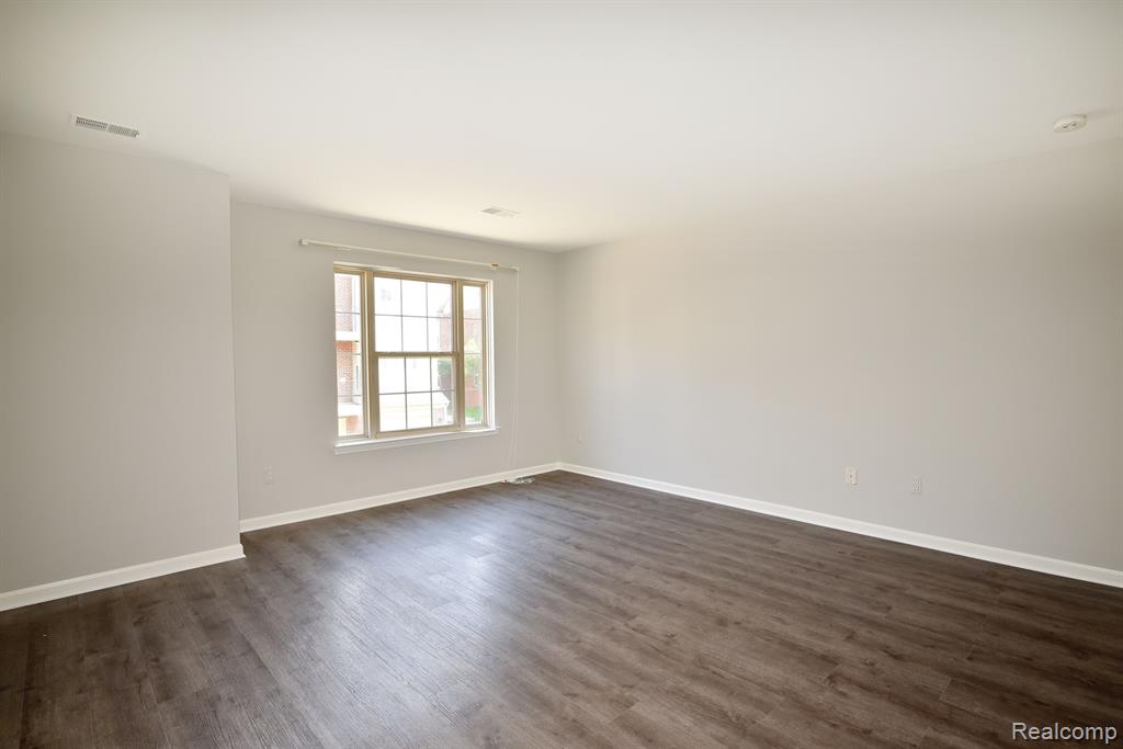 39516 ROCKCREST Lane, Northville, MI 48168 — Photo 21