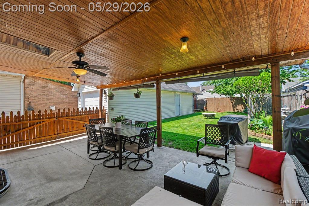 26633 Rialto Street, Madison Heights, MI 48071 — Photo 32