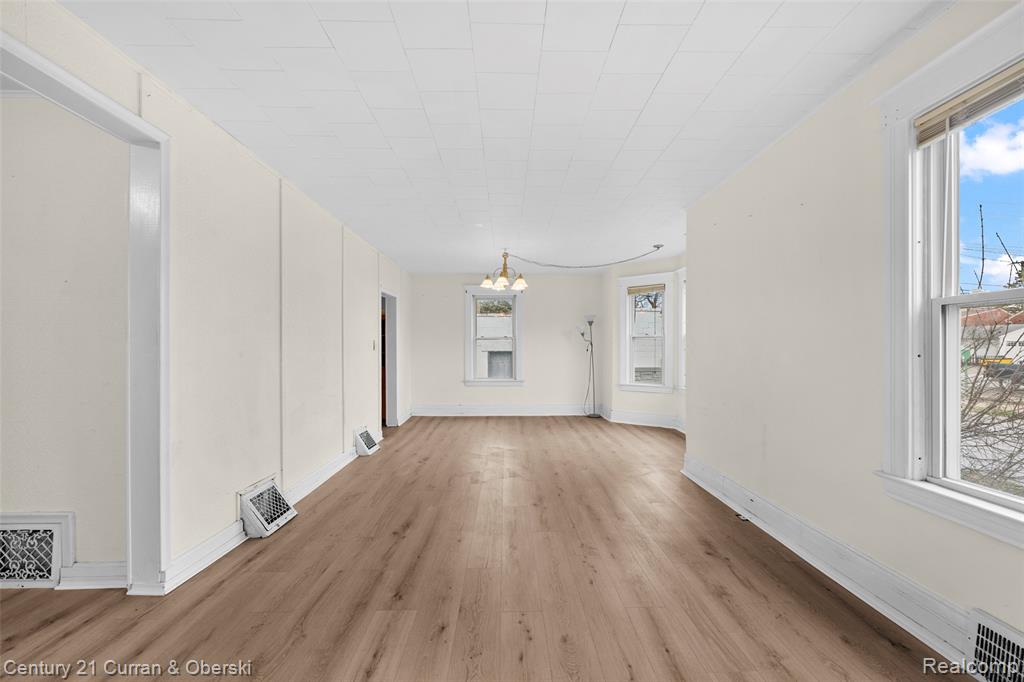 902 S Washington Avenue, Royal Oak, MI 48067 — Photo 3