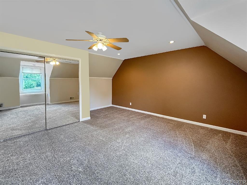 7653 CHASE LAKE Road, Fowlerville, MI 48836 — Photo 63