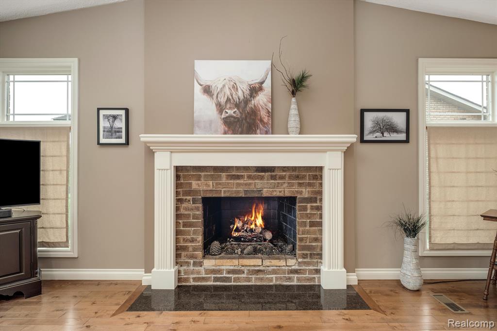 719 TEN POINT Drive, Rochester Hills, MI 48309 — Photo 18