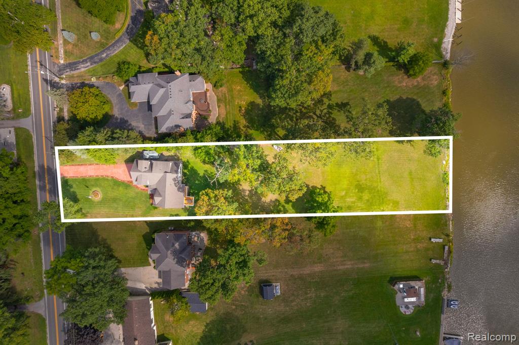 2610 Strawberry Lane, Port Huron, MI 48060 — Photo 4