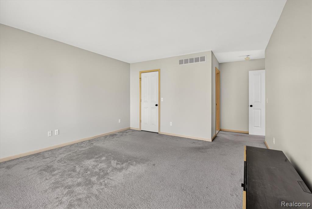 53293 Spurry Lane, New Baltimore, MI — Photo 31