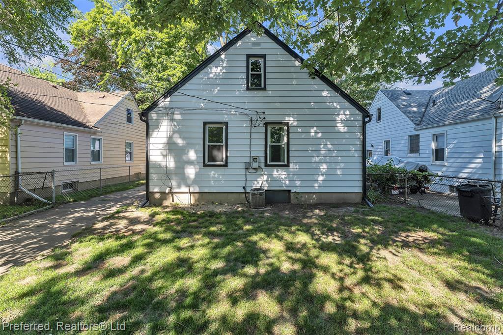 9624 Columbia, Redford, MI 48239 — Photo 38