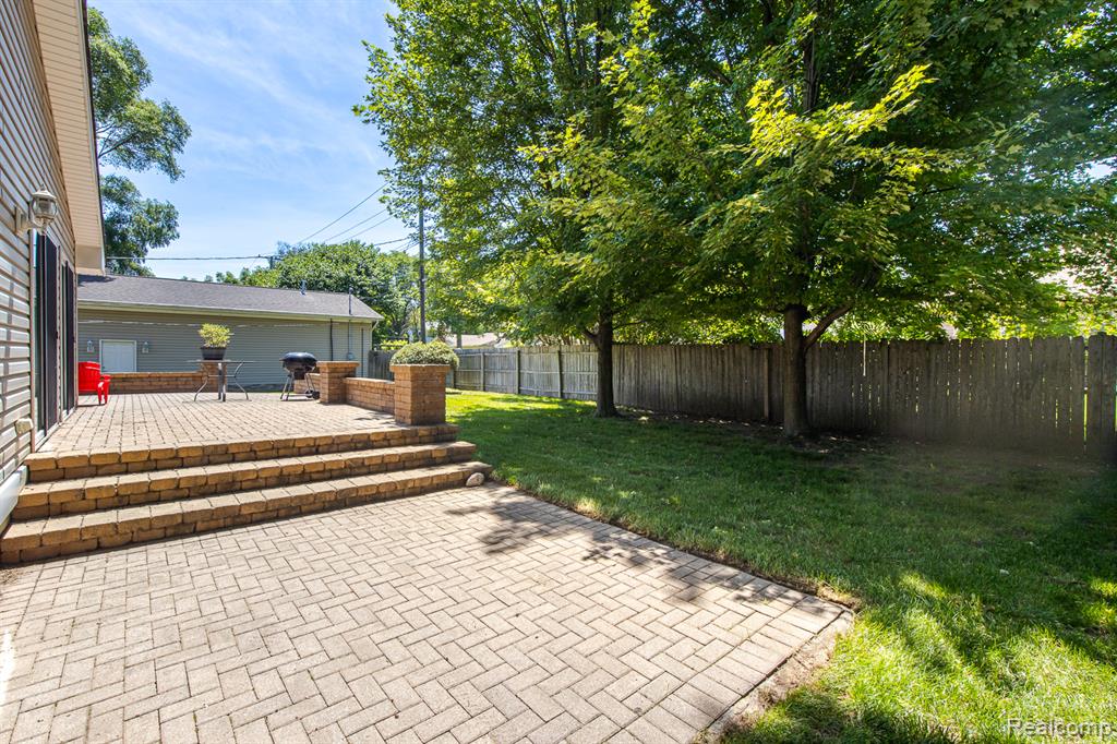 46555 Dequindre Road, Rochester Hills, MI 48307 — Photo 55