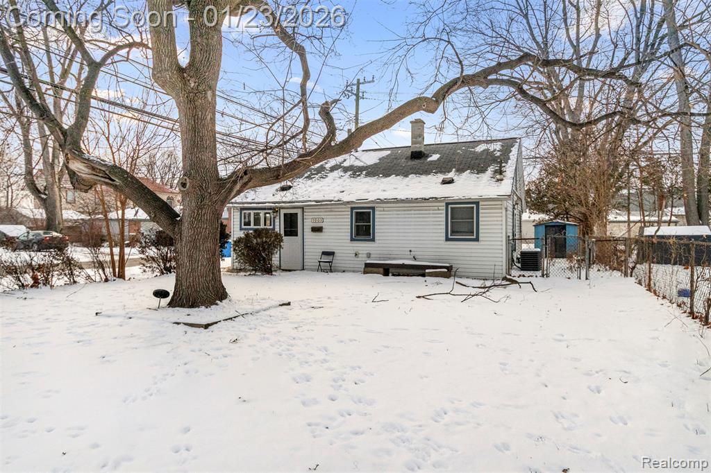 5903 N Silvery Lane, Dearborn Heights, MI 48127 — Photo 3