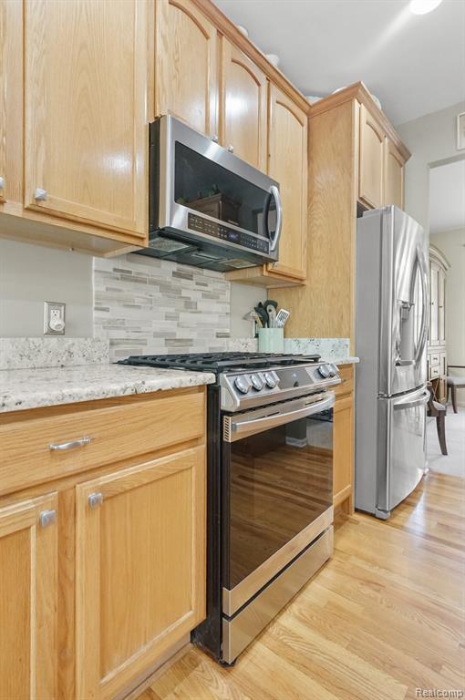 13698 Webbs Shore Drive, Gregory, MI 48137 — Photo 38
