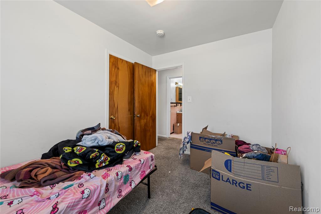 9627 Merriman Road, Livonia, MI 48150 — Photo 16