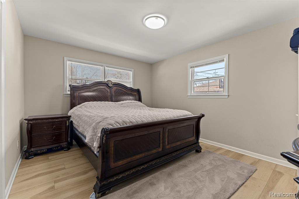 7312 Colonial Street, Dearborn Heights, MI 48127 — Photo 16