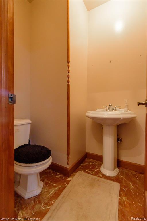 46901 EXECUTIVE Drive, Belleville, MI 48111 — Photo 14