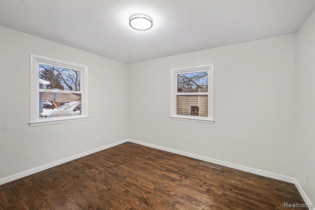 4223 KEENE Drive, Grand Blanc, MI 48439 — Photo 13