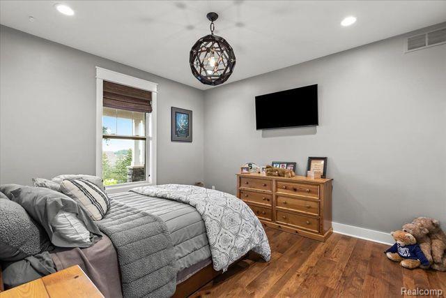 8431 STONEY CREEK Dr., South Lyon, MI 48178 — Photo 19