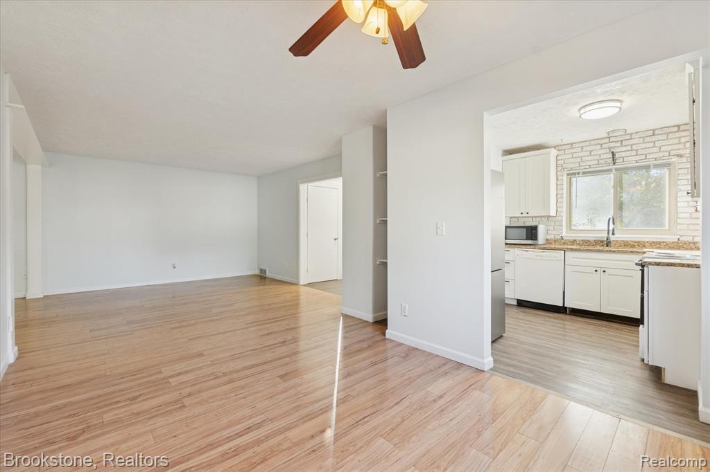 6004 Gibson Avenue, East Lansing, MI 48823 — Photo 10