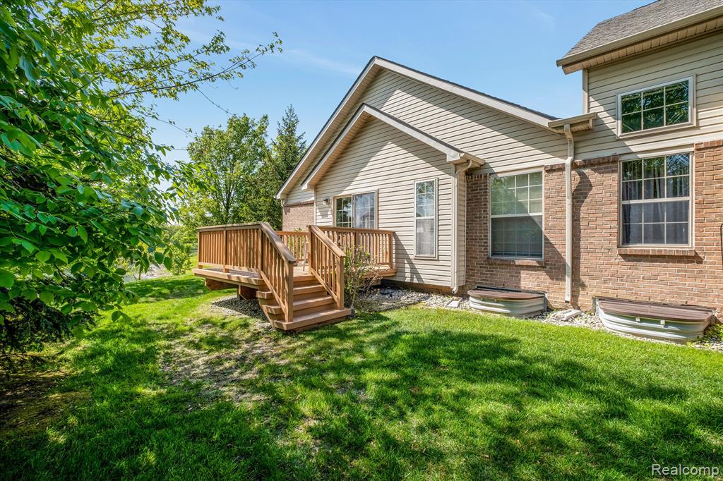 7820 CHLOE Court, Van Buren, MI 48111 — Photo 17