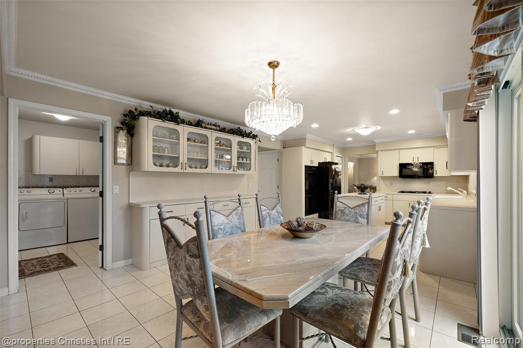 43159 La Bouquet Court, Sterling Heights, MI 48314 — Photo 32