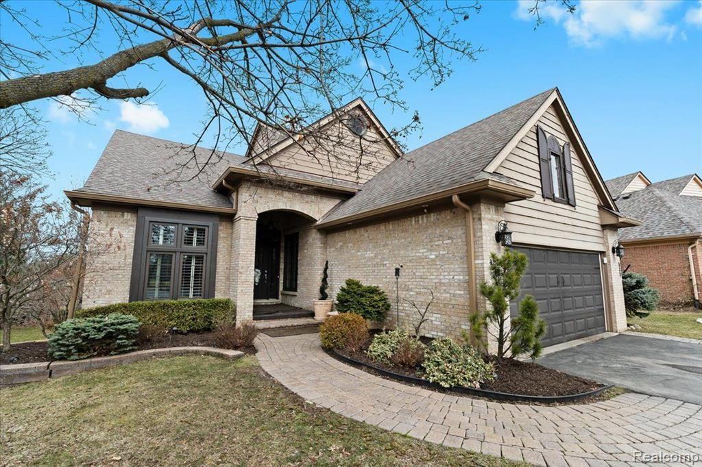 42586 WATERFORD Road, Northville, MI 48168 — Photo 2