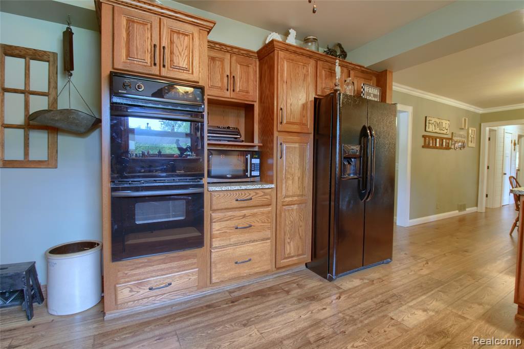 10784 Exeter Road, Carleton, MI 48117 — Photo 11