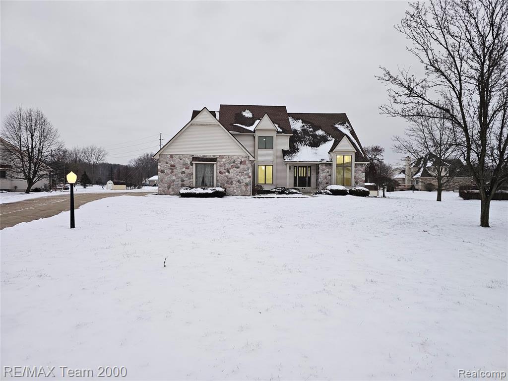 23237 Evan Court, New Boston, MI 48164 — Photo 2