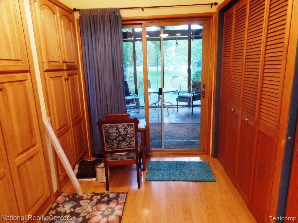 903 Burt Street, Tecumseh, MI 49286 — Photo 8