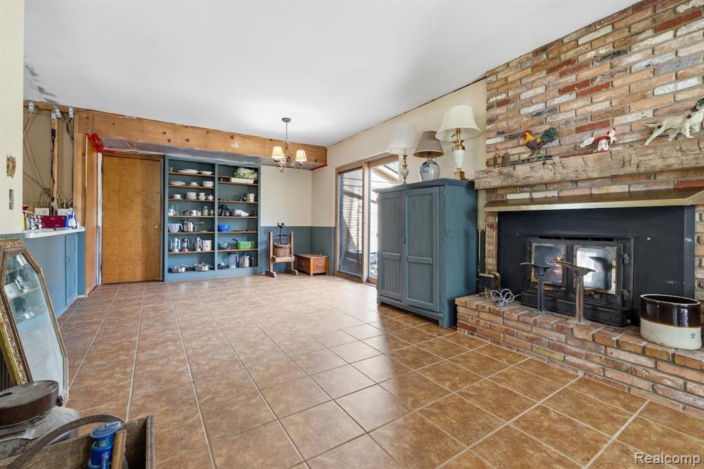 2700 N Hacker Road, Howell, MI 48855 — Photo 11
