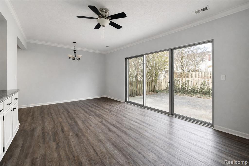 19585 Mariner Court, Northville, MI, 48167