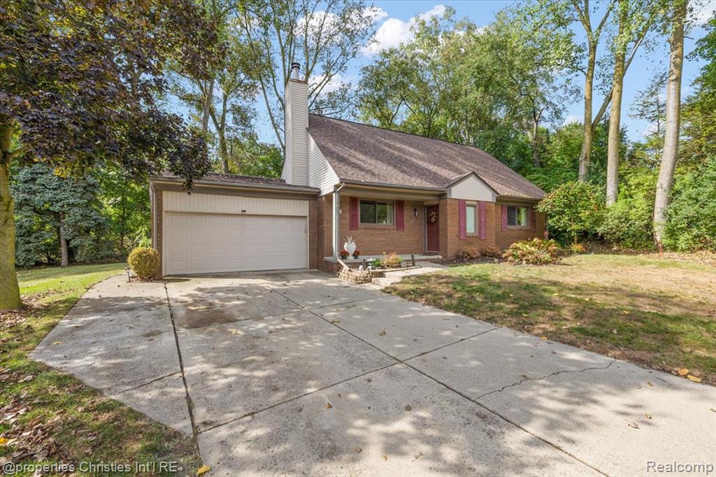 42737 Steepleview Court, Northville, MI 48168 — front exterior