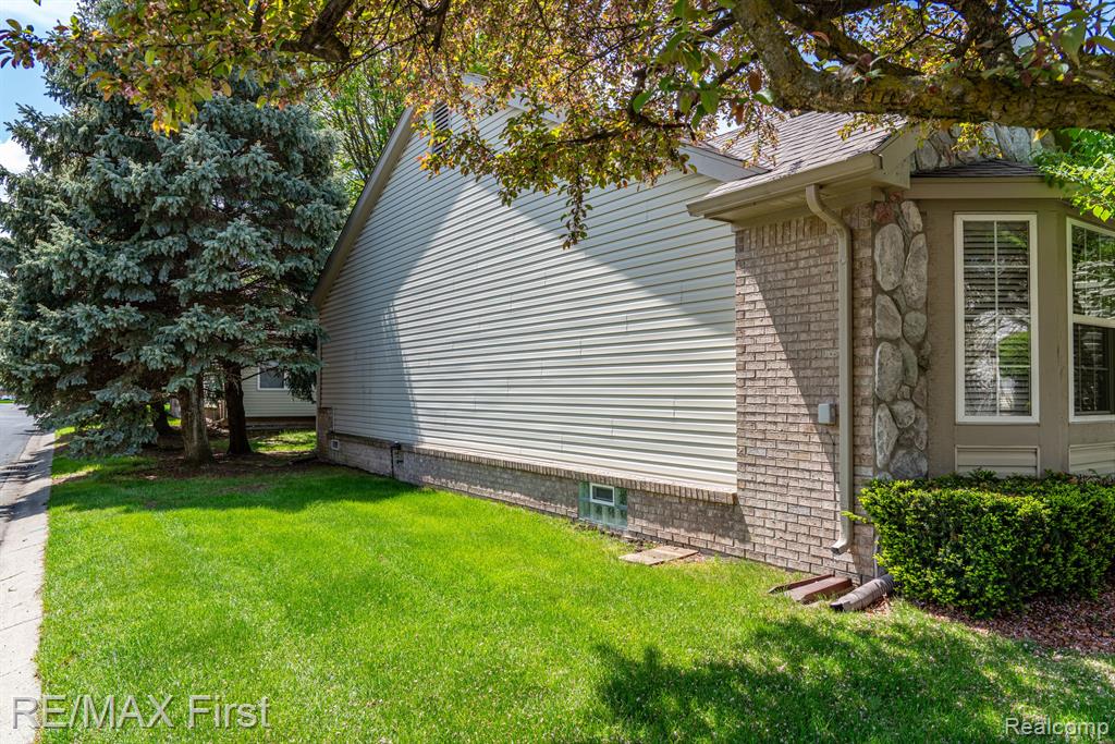 4158 RICHFIELD Drive, Sterling Heights, MI 48314 — Photo 7
