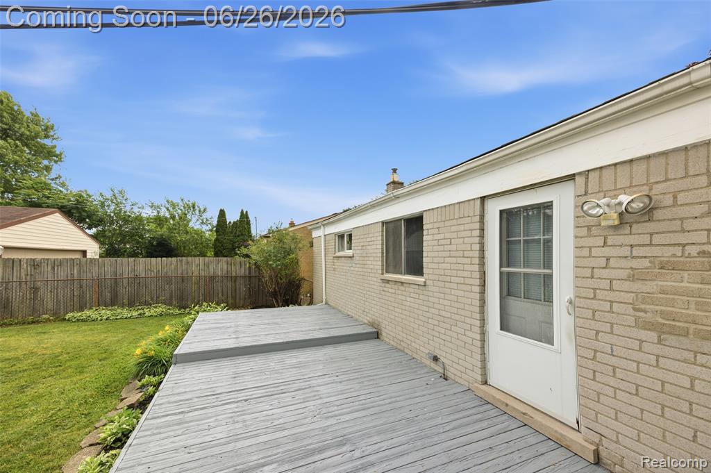 8250 Shari Drive, Westland, MI — Photo 25