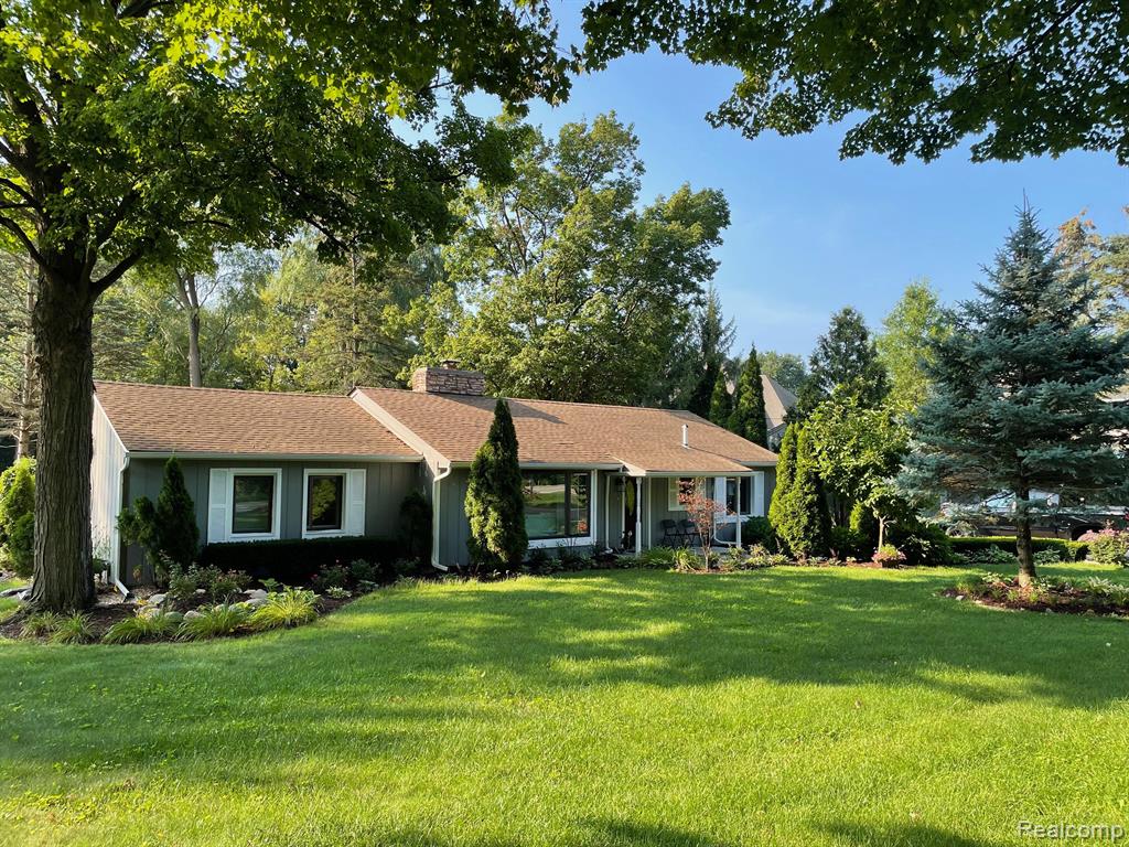 46877 W ANN ARBOR Trail, Plymouth, MI 48170 — front exterior