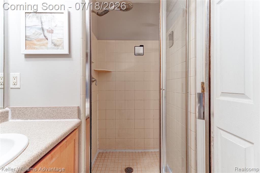 41647 Mitchell Road, Novi, MI 48377 — Photo 35