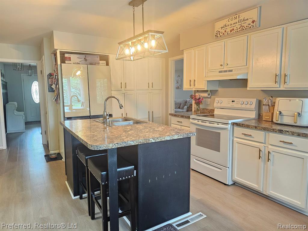 6120 SIERRA Pass, Flint, MI 48532 — Photo 27